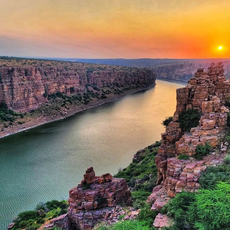  gandikota gorge sunrise for couples